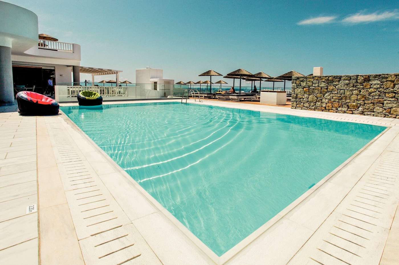 The-George-Hotel-Pool-1