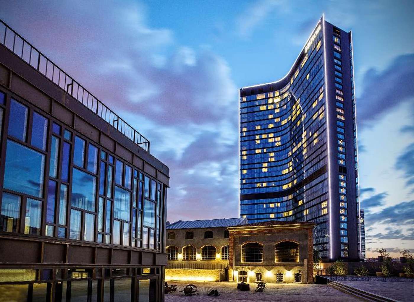 A Hilton Istanbul Bomonti Hotel & Conference Centre hotel