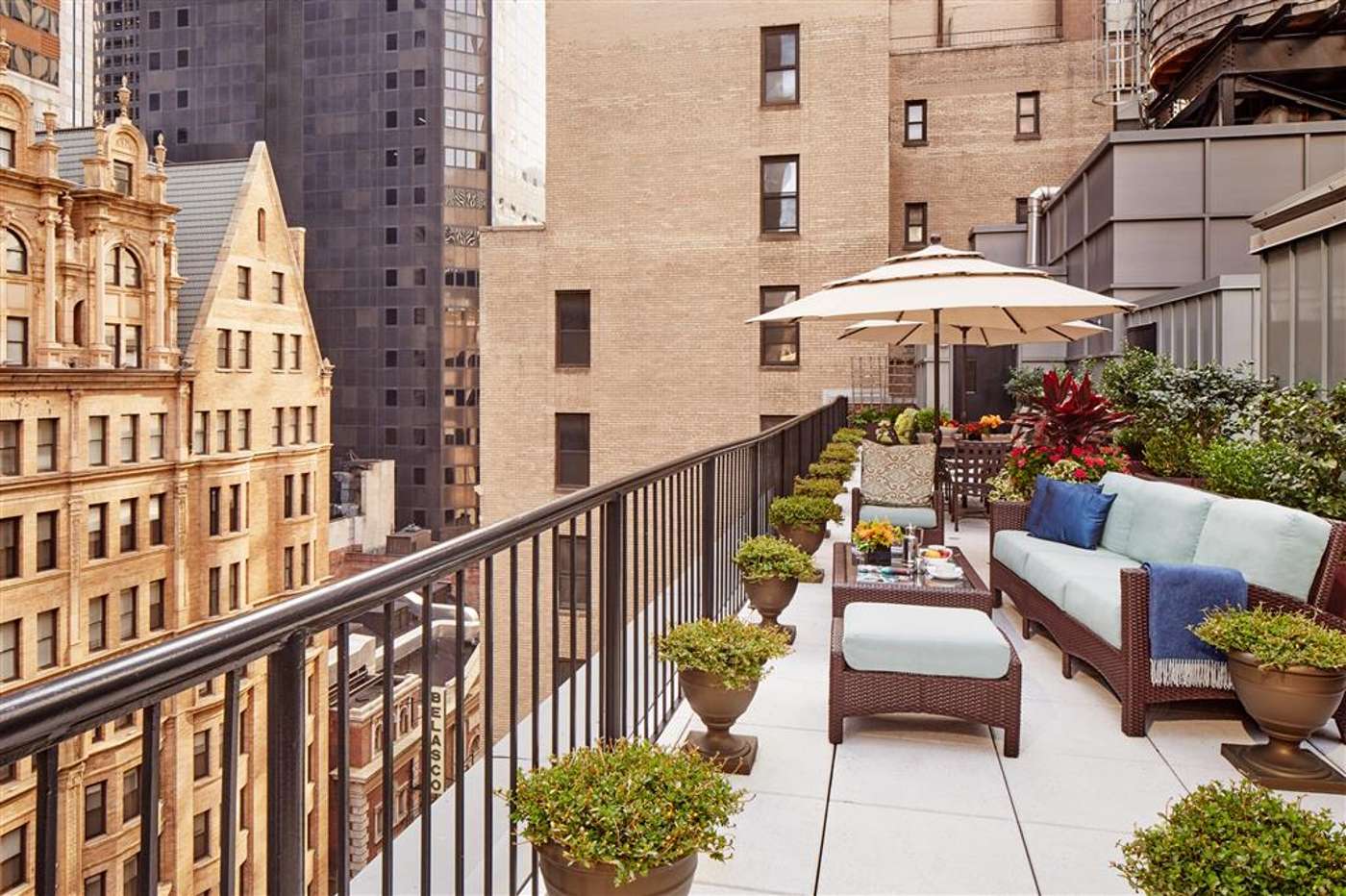 The-Chatwal-in-the-unbound-Collection-Terrace-1