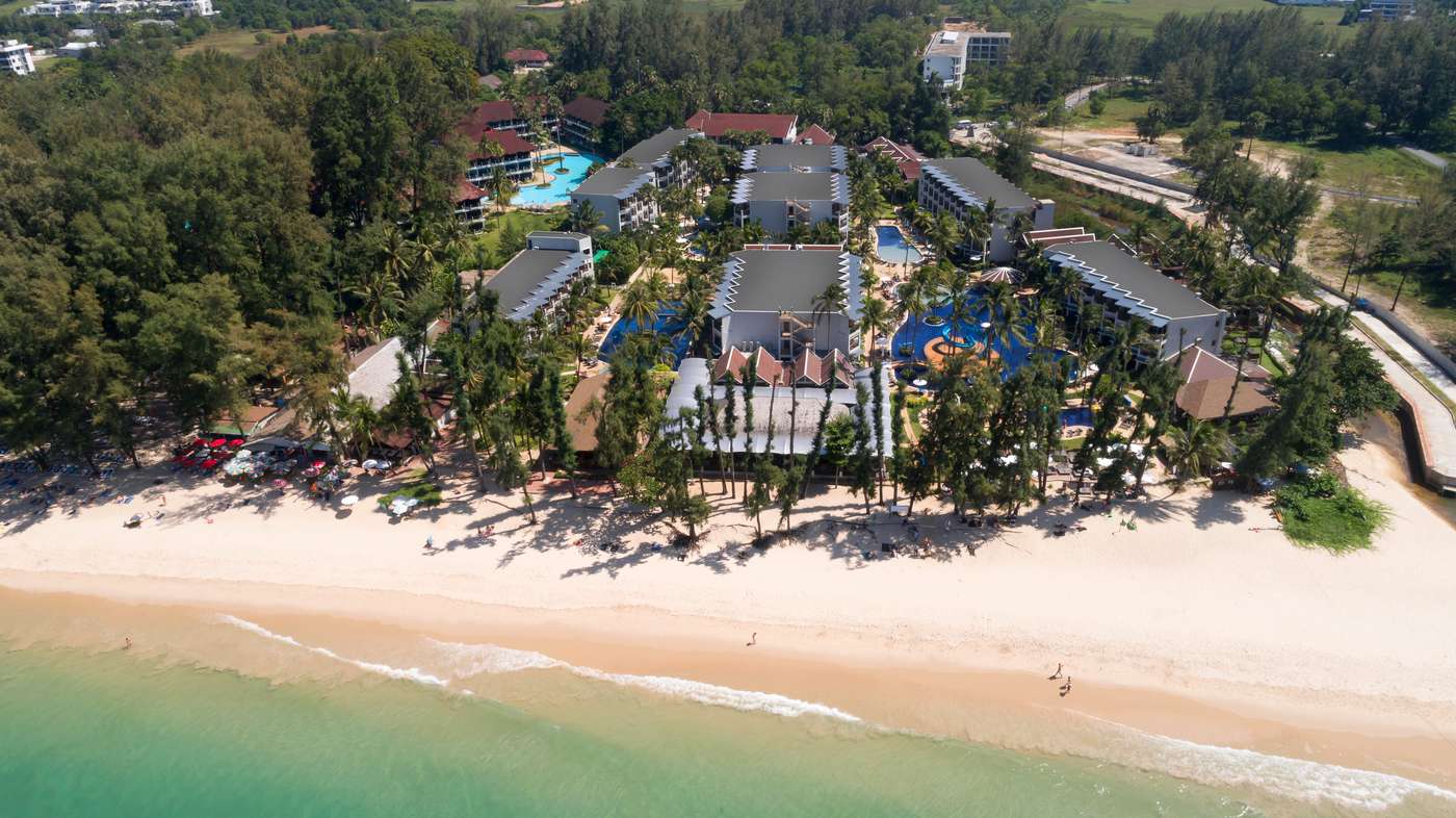 A Sunwing Bangtao Beach hotel
