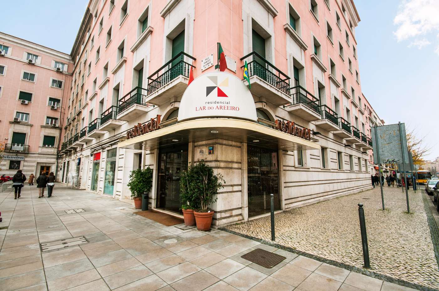 Residencial-Lar-do-Areeiro-General-view-1