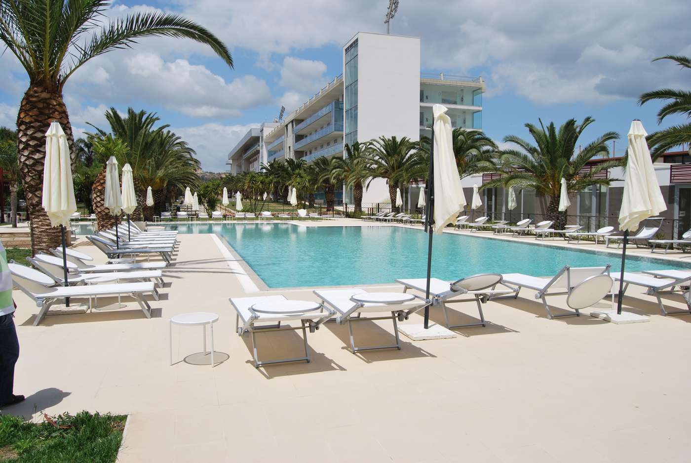 Eureka-Palace-Hotel-Spa-Resort-Pool-1