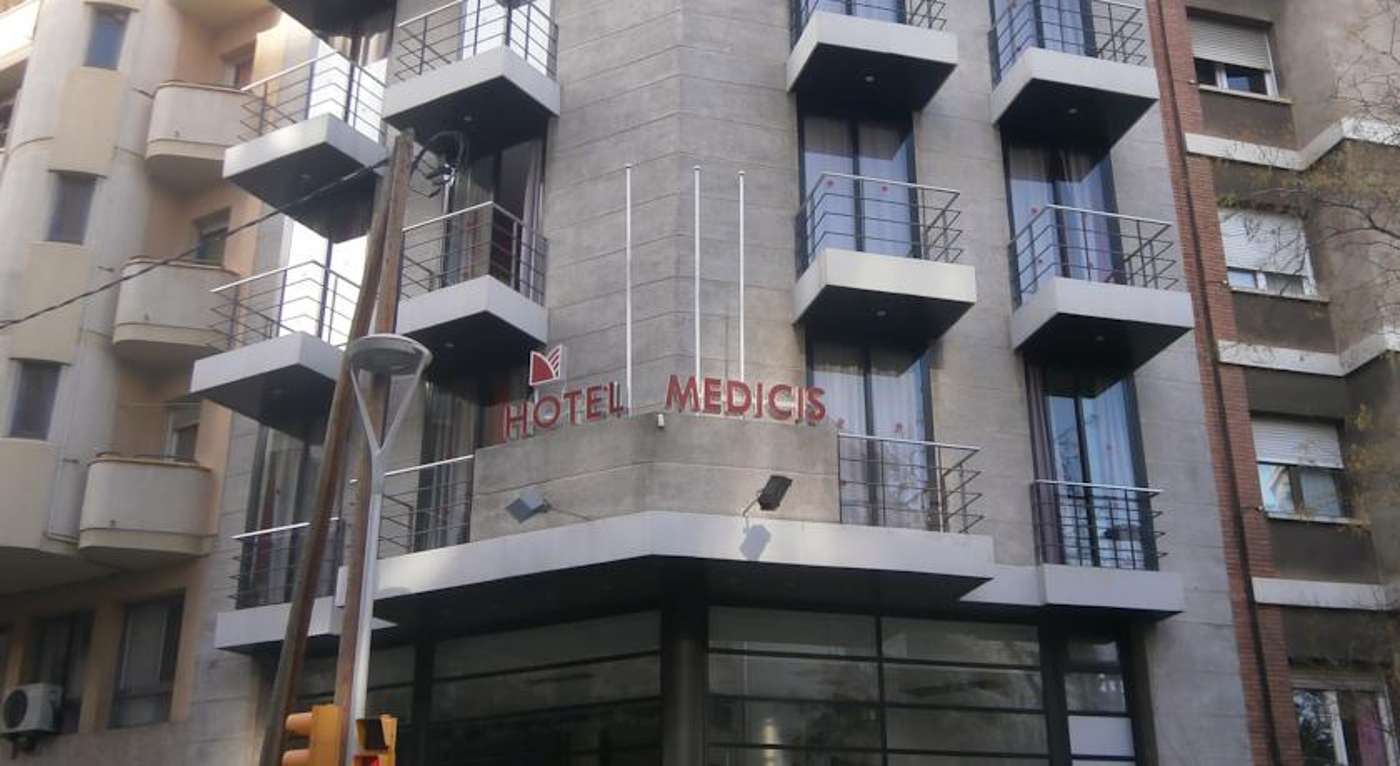 Medium Medicis in Barcelona, Spain