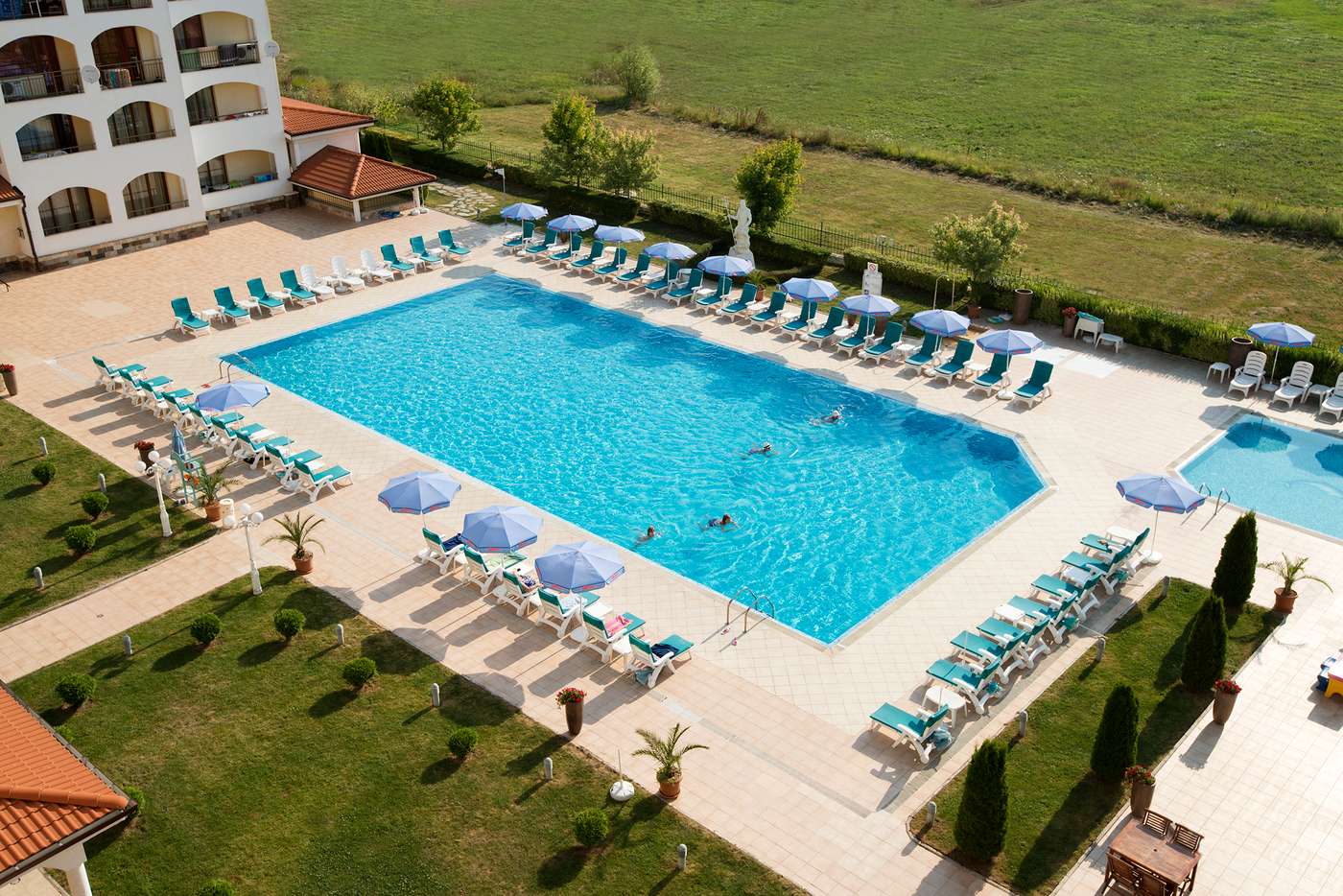 Sunrise-All-Suites-Resort-Pool-1