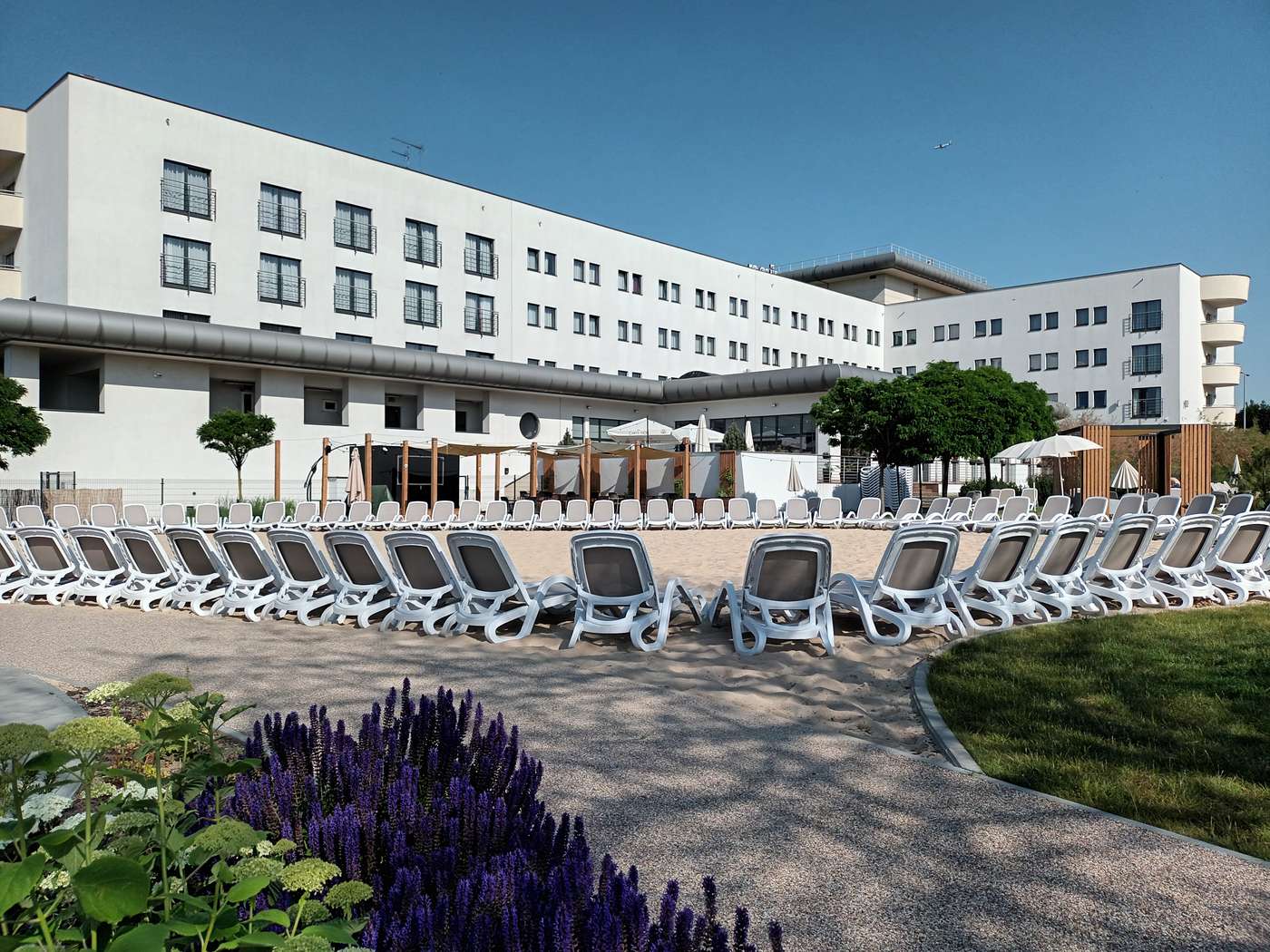 Hotel-Swing-Beach-1