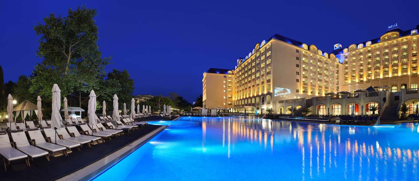 Melia-Grand-Hermitage-Pool-1