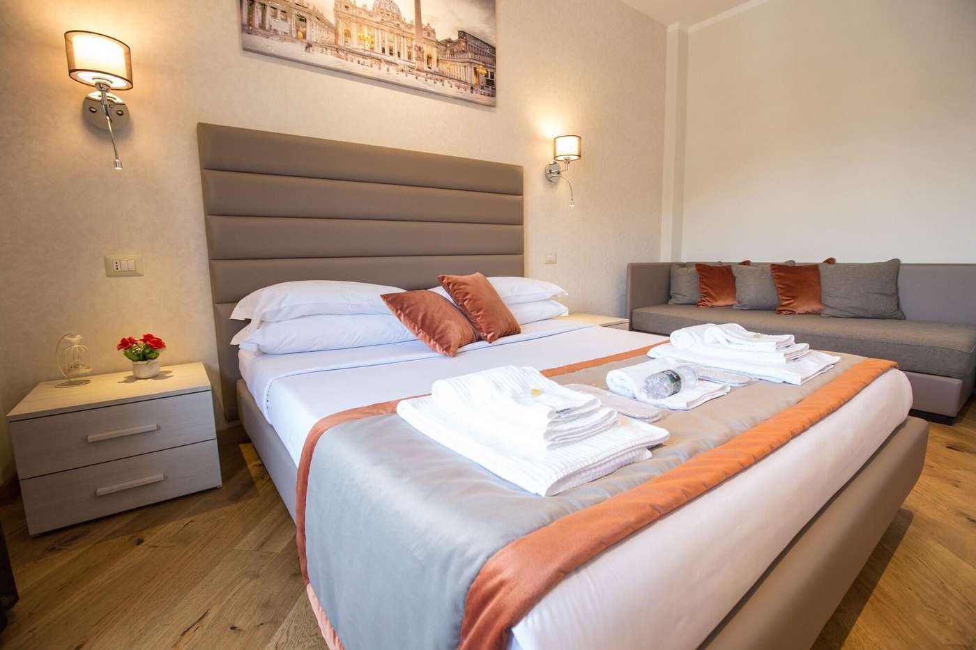 Vatican-City-Relais-Room-1