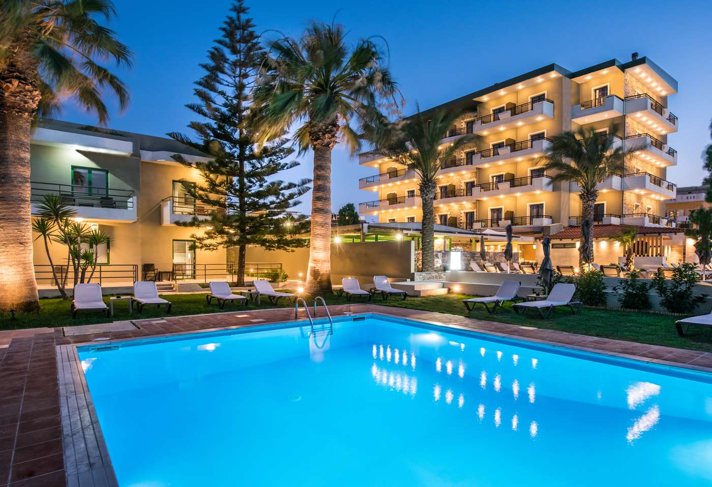 Petousis-Hotel-Crete-Pool-1
