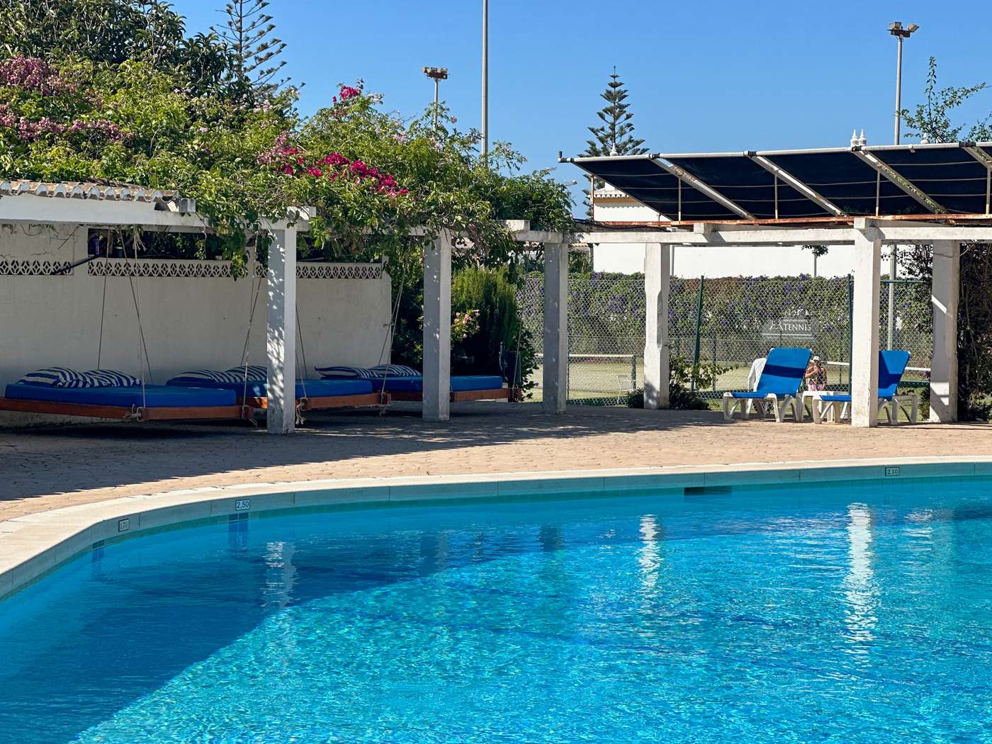 Luz Bay Club, Portugal