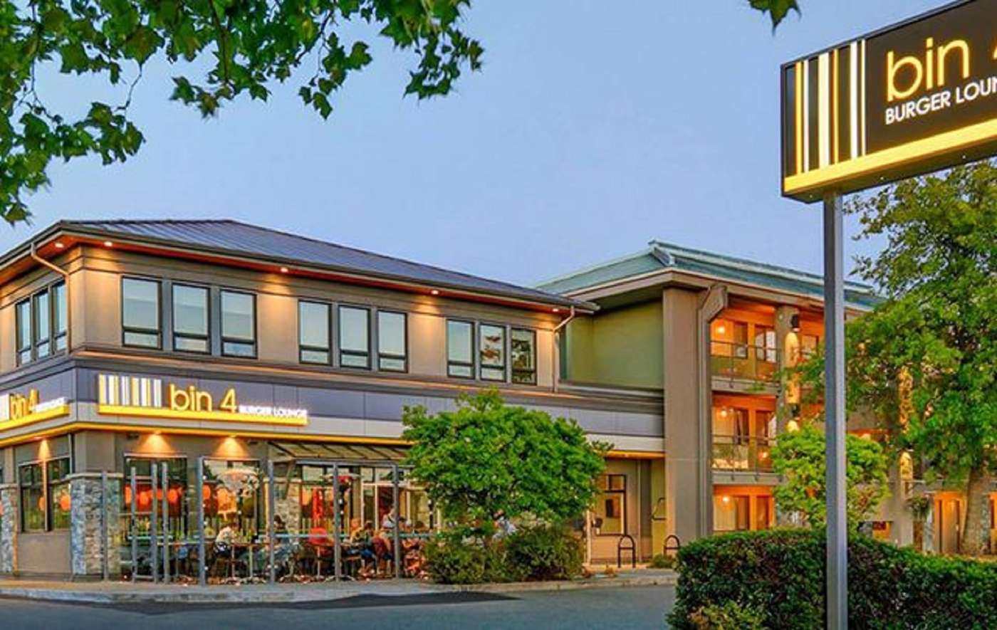Accent-Inn-Vancouver-Burnaby-Restaurant-1