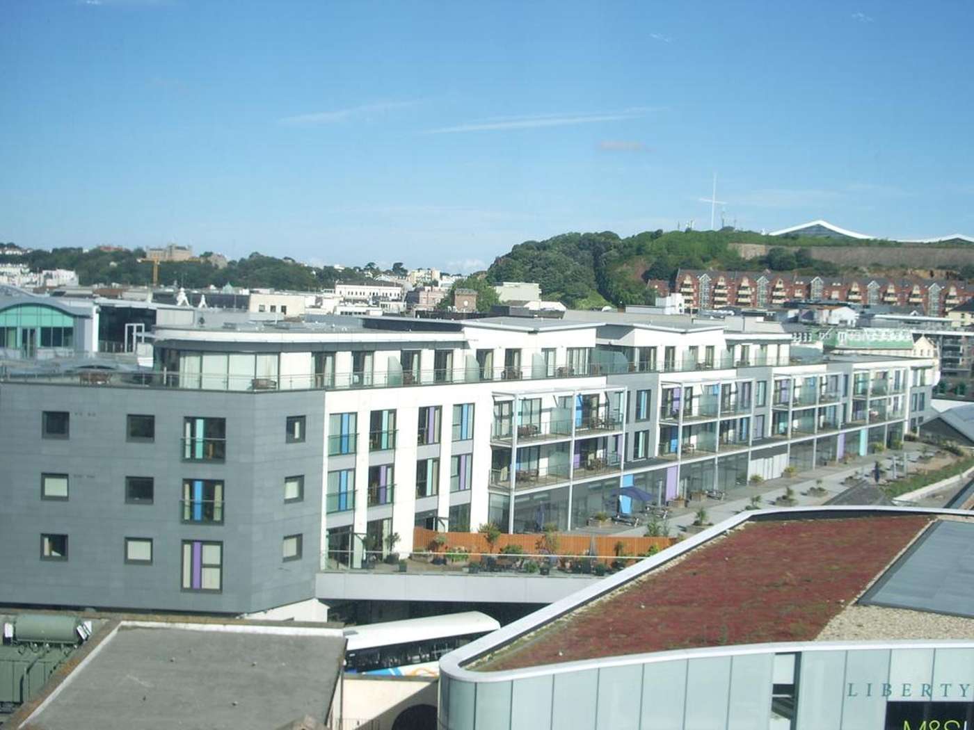 Liberty Wharf Apartments-United Kingdom-SAINT HELIER-General view-4