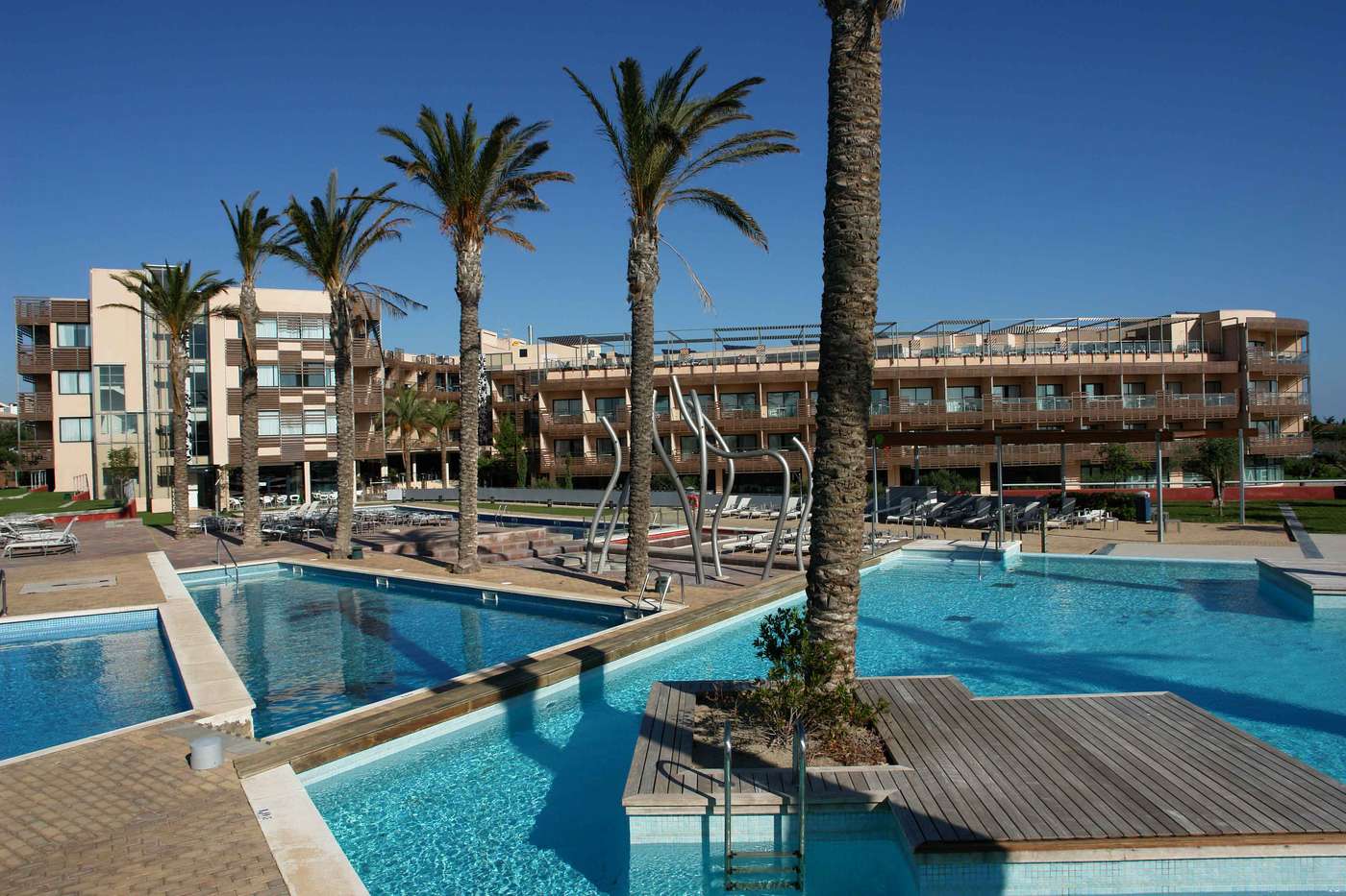 Ohtels-Les-Oliveres-Beach-Resort---Spa-Pool-1