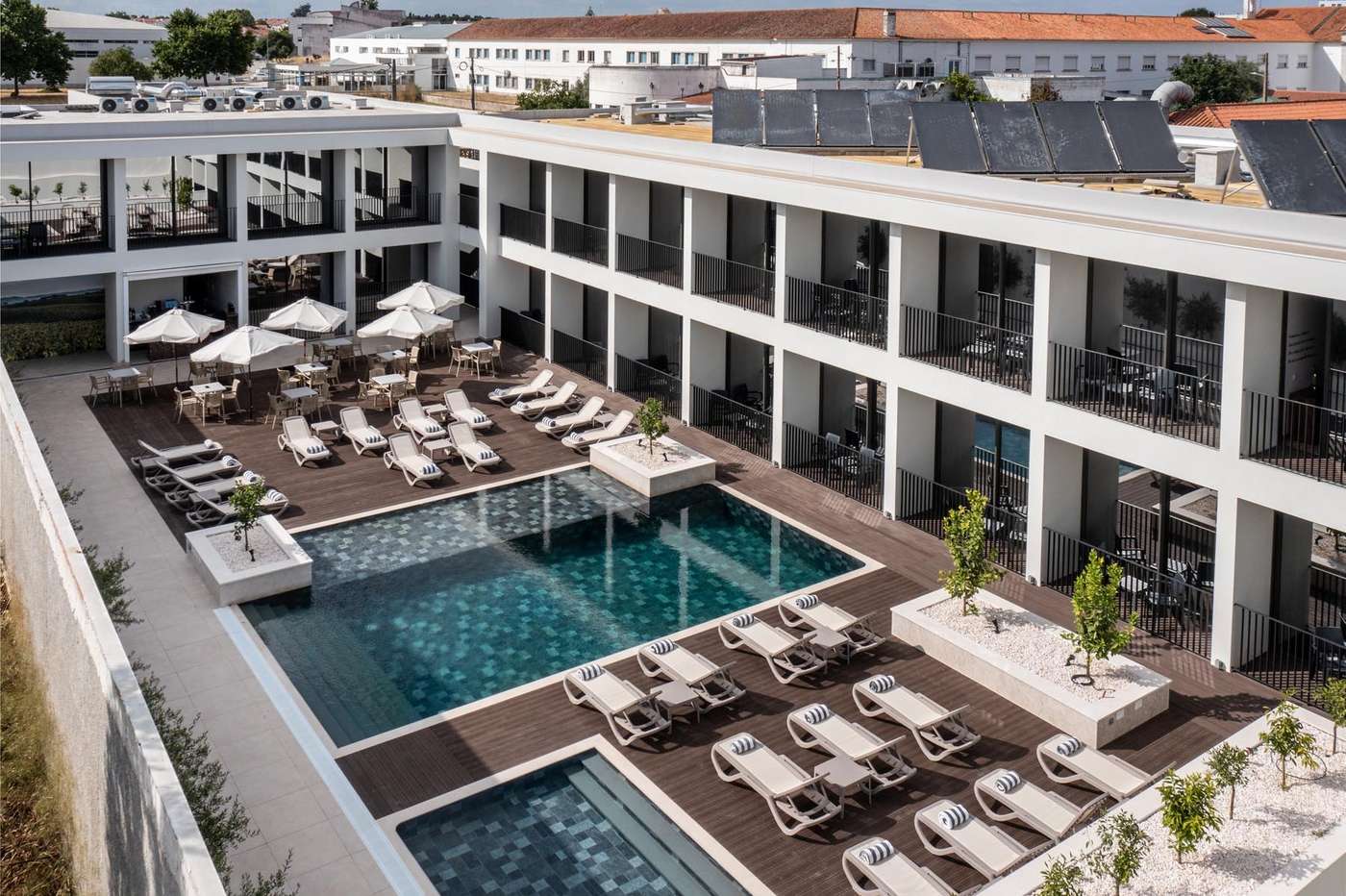 Evora-O-Cante-Hotel-Pool-1