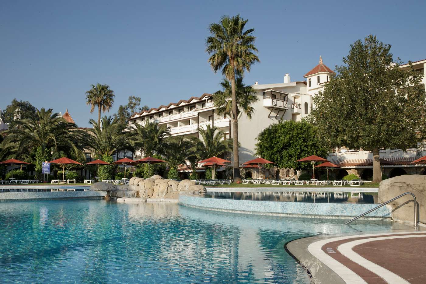 Marti-Resort-Deluxe-Pool-1