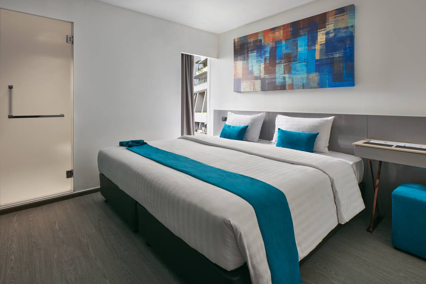 Sora-Hotel-Silom-Room-18