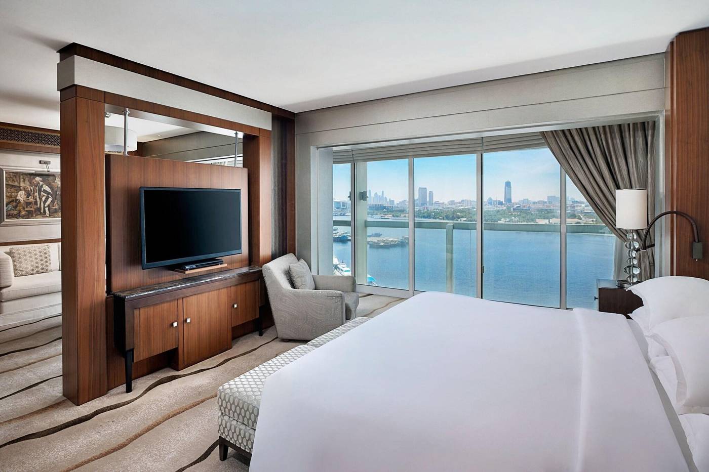 Sheraton-Dubai-Creek-Hotel-and-Towers-Room-24