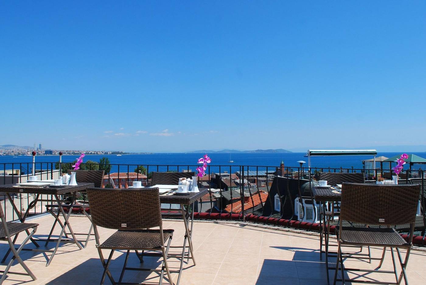 Osmanhan-Hotel-Terrace-33