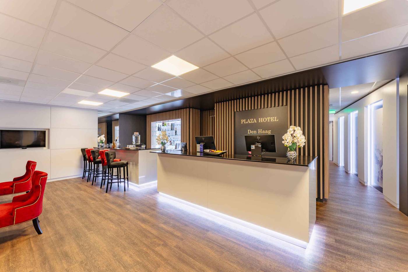 Plaza Premium Den Haag City Center-Netherlands-Den Haag-Lobby-6