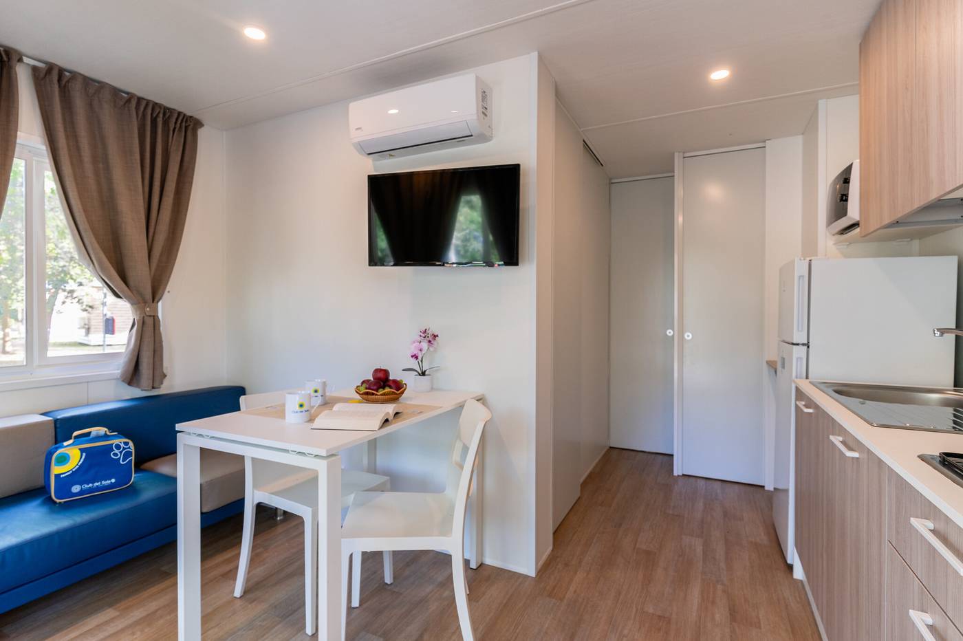 Club-del-Sole-Viareggio-Family-Collection-Room-18