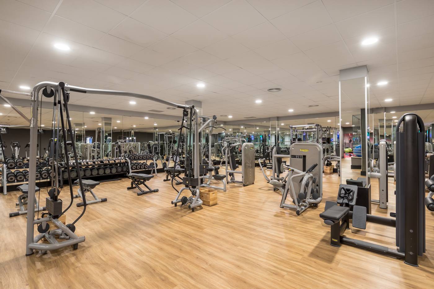 Barcelo-Punta-Umbria-Beach-Resort-Sports-and-Entertainment-81