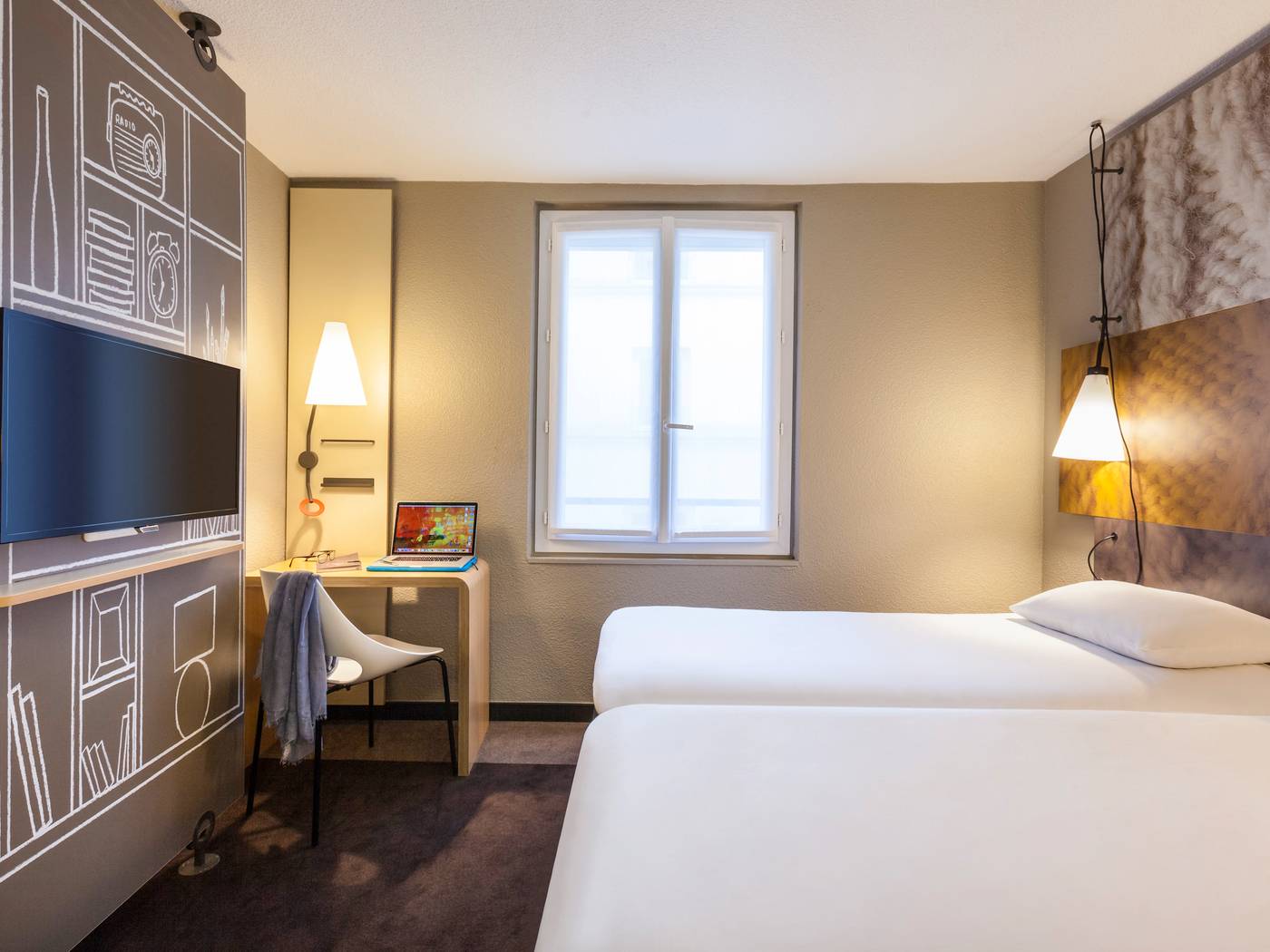ibis-Marne-la-Vallee-Champs-Room-7