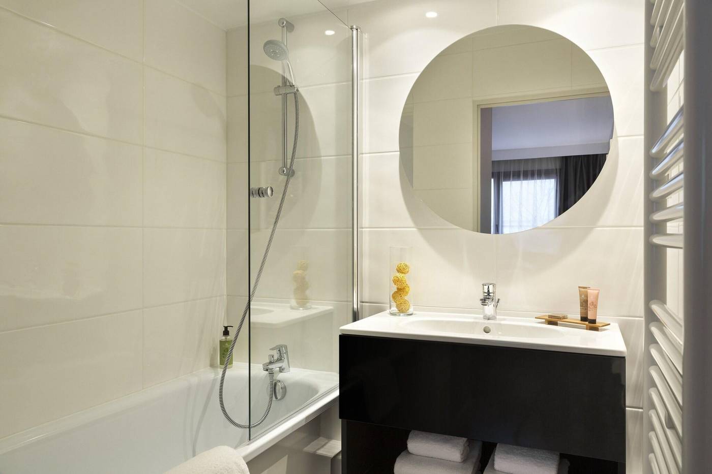 Citadines-Trocadero-Paris-Room-25