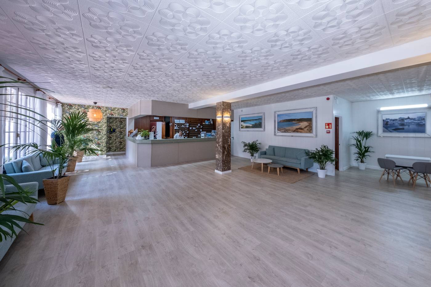 Aparthotel-Sol-Parc-Lobby-34