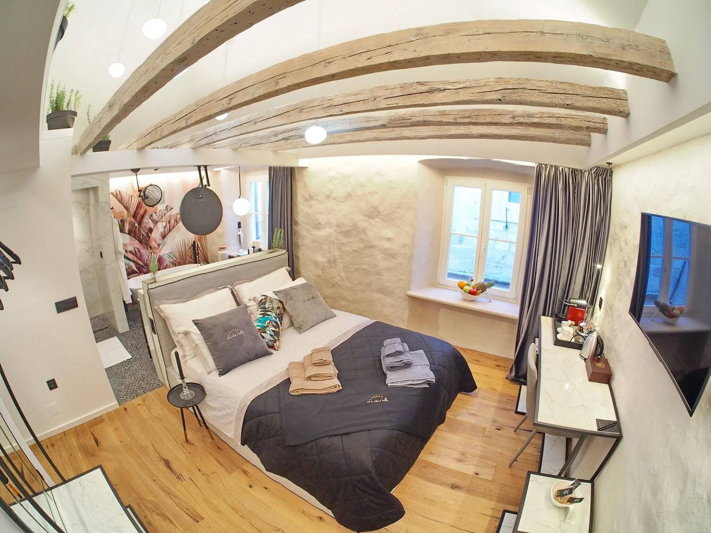 La-Vita-e-Bella-IV-General-view-8