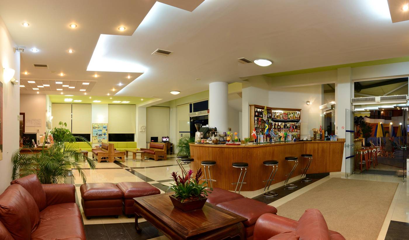 Pegasus-Hotel-Lobby-28