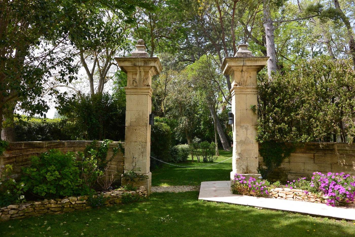 Mas De Capelou-France-Avignon-General view-4