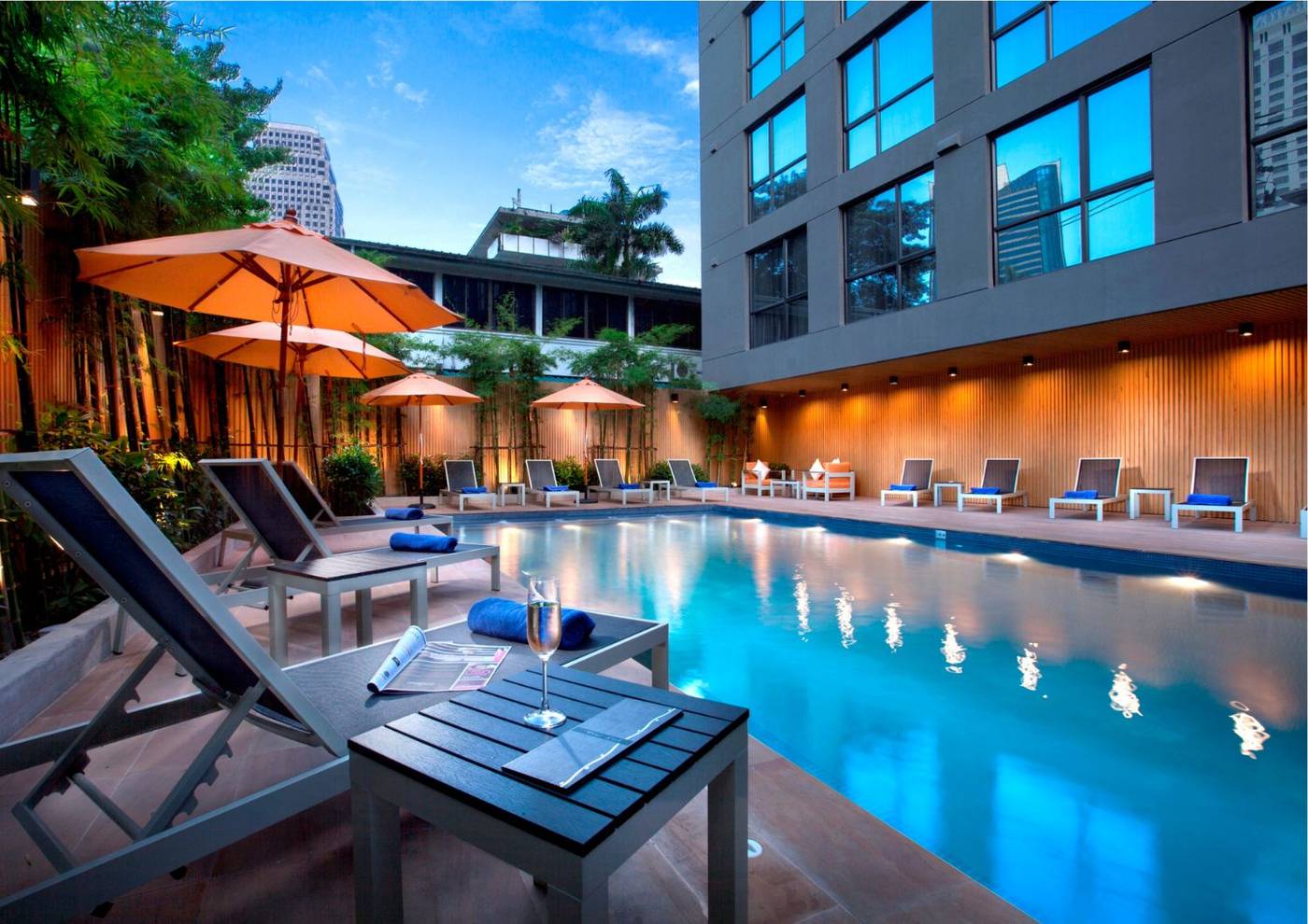 Galleria-12-Sukhumvit-Bangkok-by-Compass-Hospitali-Pool-41