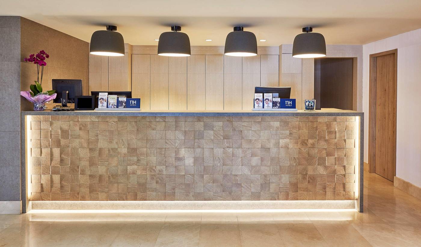 NH-Imperial-Playa-Lobby-51