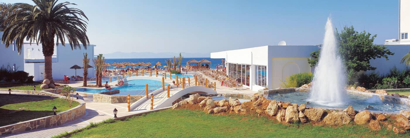 Avra-Beach-Resort-Hotel---Bungalows-General-view-8