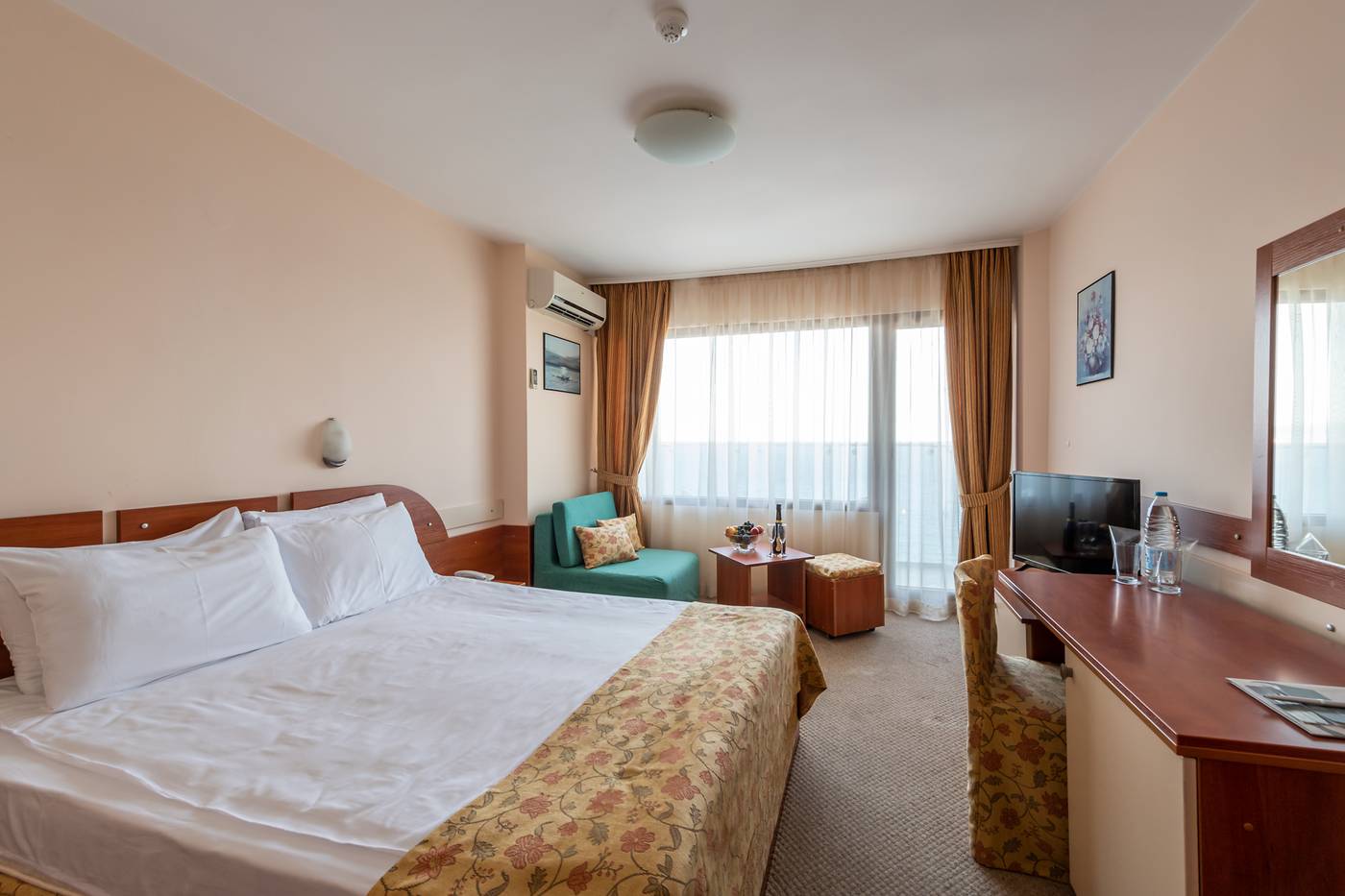 Burgas Beach-Bulgaria-SUNNY BEACH -Room-10