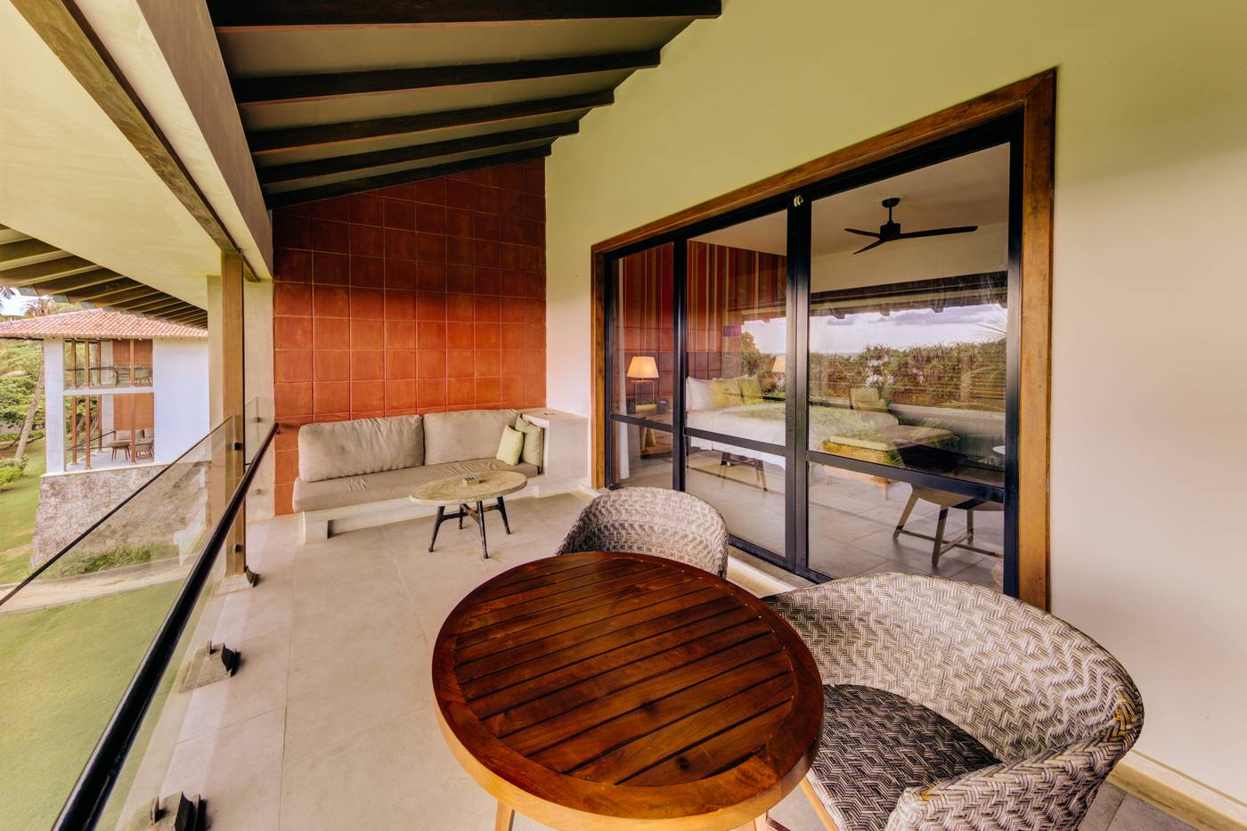 Cinnamon-Bentota-Beach---Signature-Selection-Room-41