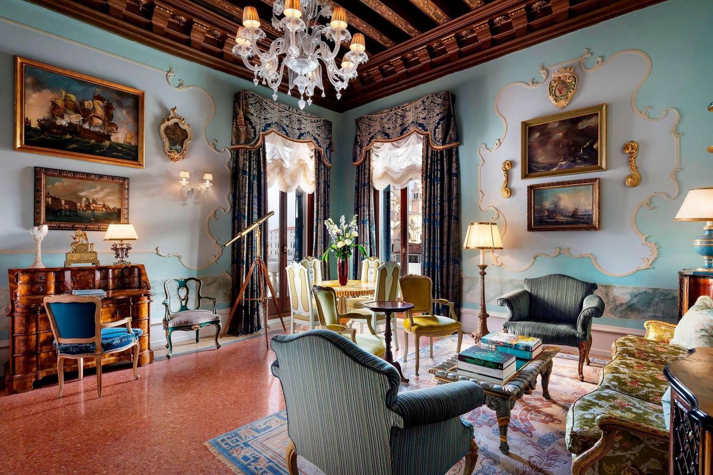 The-Gritti-Palace--a-Luxury-Collection-Hotel-Room-50