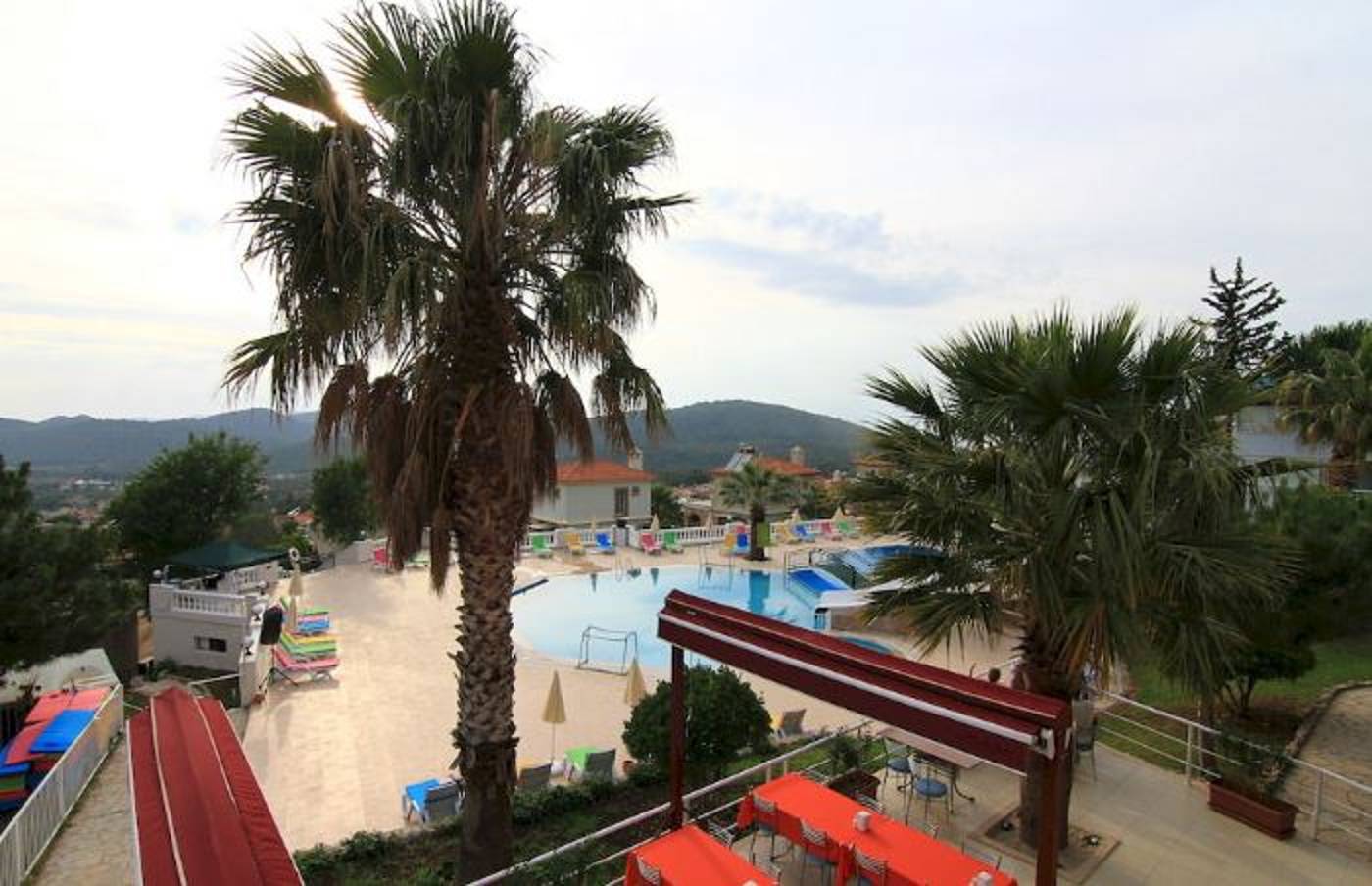 Daisy Garden Resort Hotel