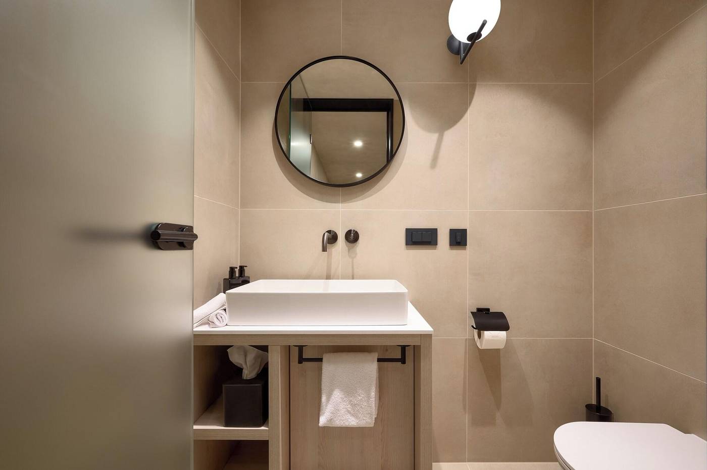 Hotel-Ambasador-Room-41