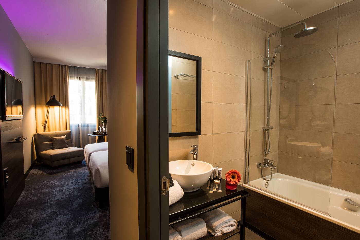 NYX-Hotel-Madrid-by-Leonardo-Hotels-Room-35