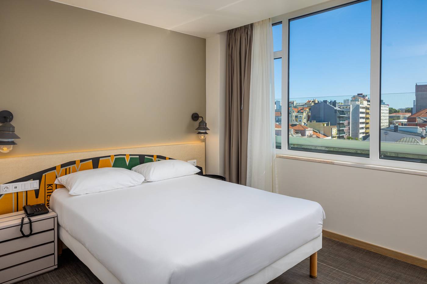 ibis-Styles-Lisboa-Centro-Liberdade-NE-Room-9