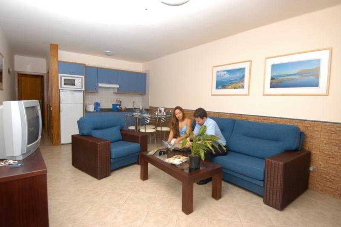 Isla-de-Lobos---Adults-Only--16---Room-18