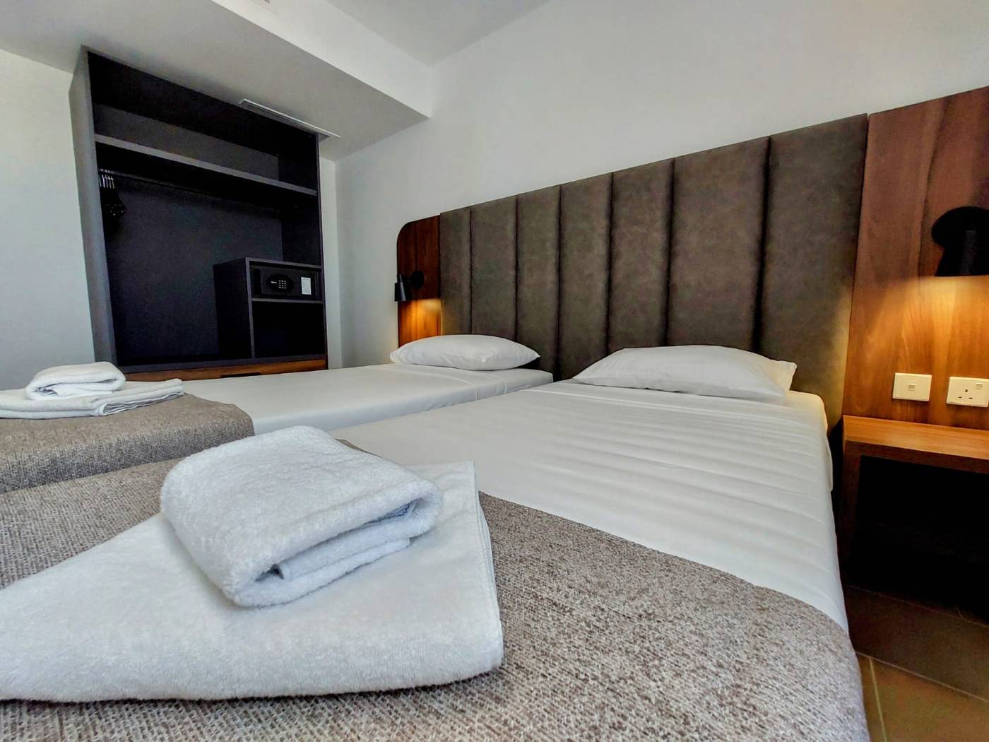 Luna-Holiday-Complex-Room-34