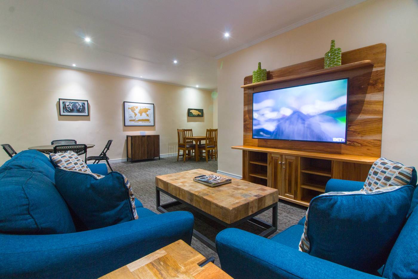 Travellers Beach Resort