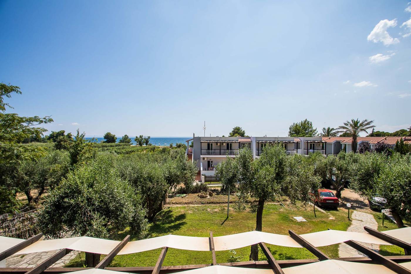 Coral-Blue-Beach-General-view-16