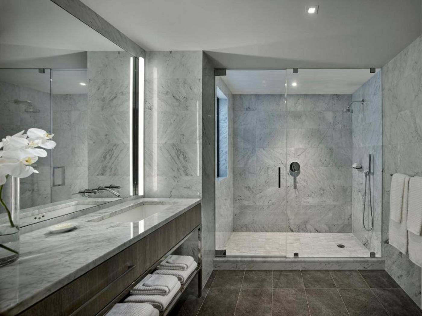 AKA-Times-Square---Apartments-Room-22