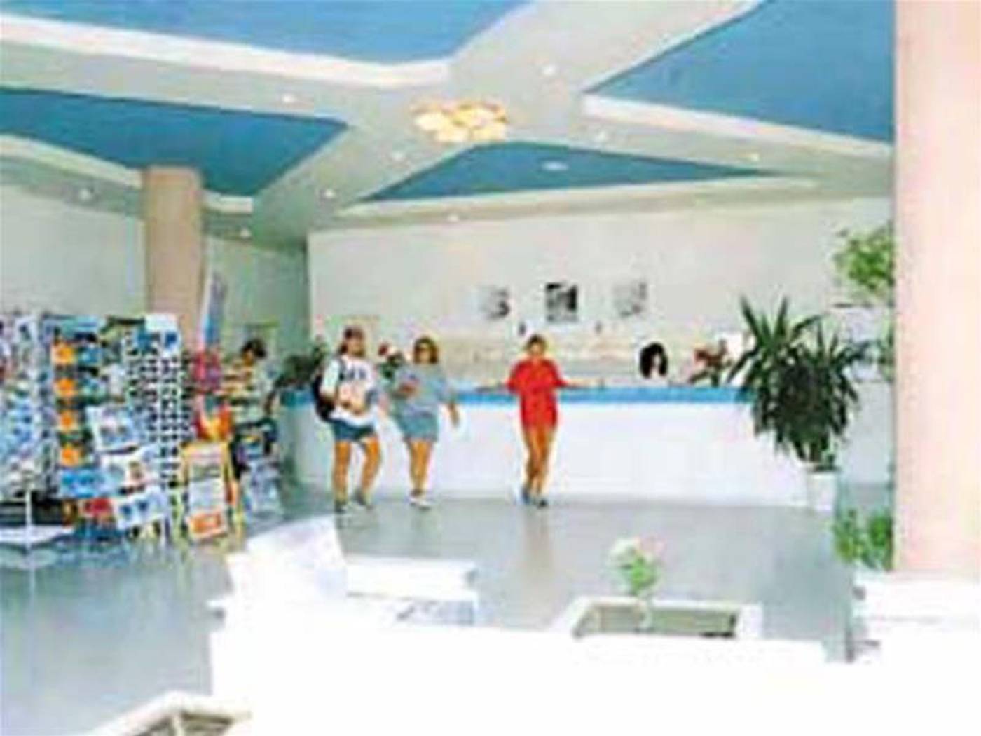 Lambi-Lobby-13