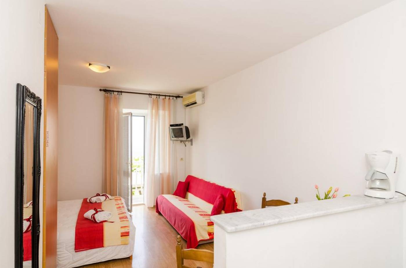 Guesthouse-Home-Sweet-Home-Room-15