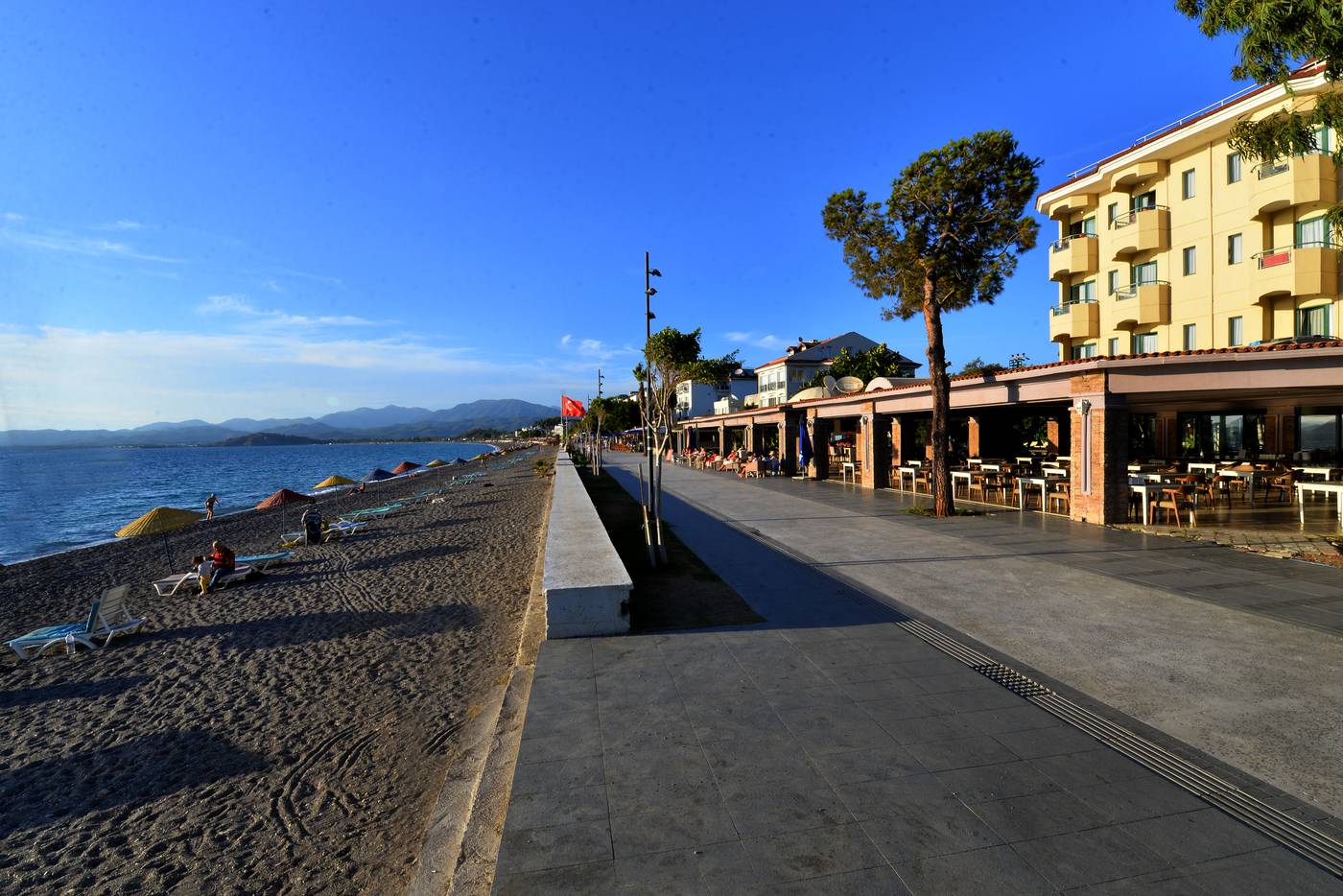 Mutlu-Beach-Beach-37