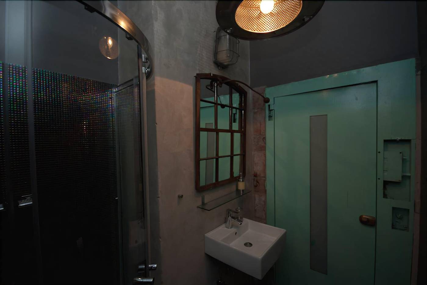 Sen-Pszczoly-Loft-Hotel-Room-41