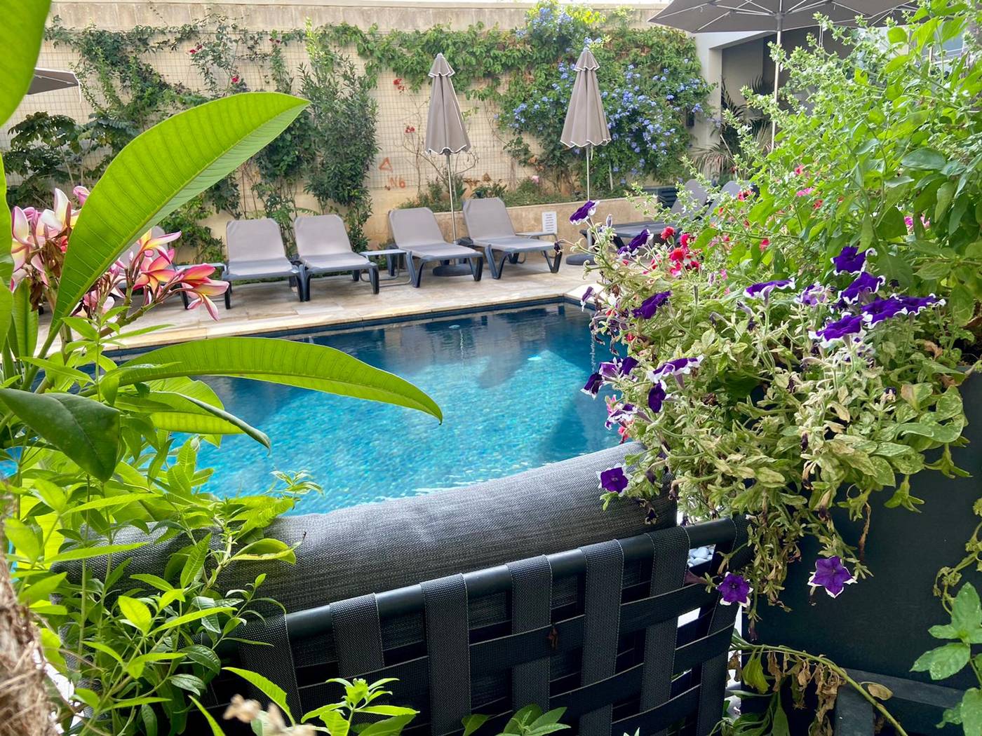 The-Village-Boutique---Spa-Pool-2